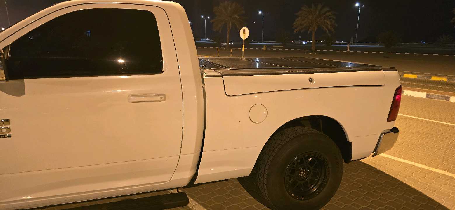 Car Image 2019 DODGE RAM 