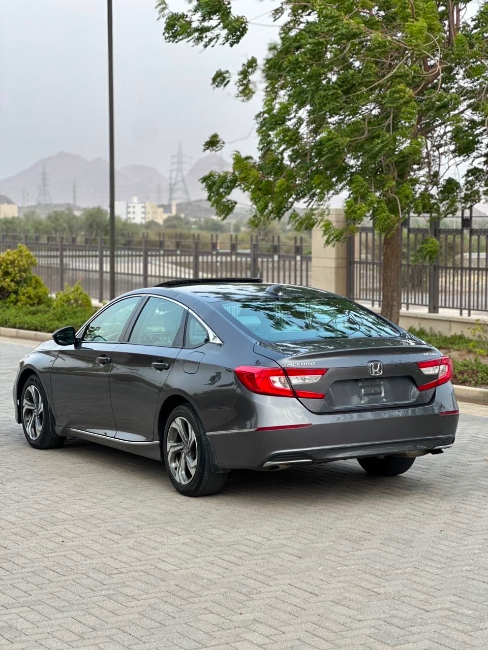 Car Image 2018 HONDA ACCORD EX
