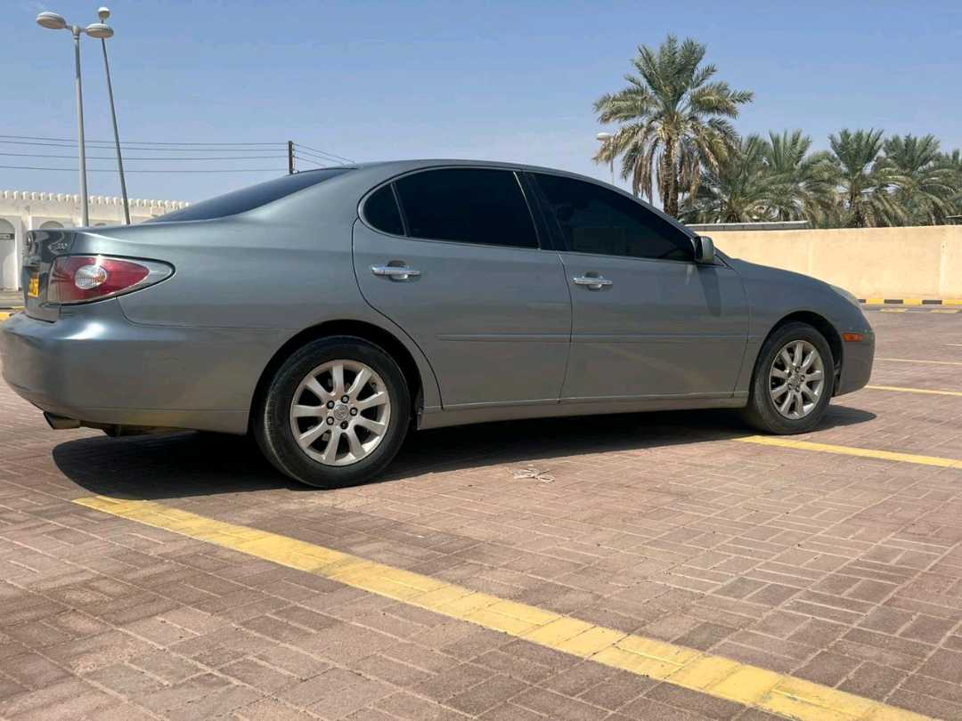 Car Image 2003 LEXUS ES 330