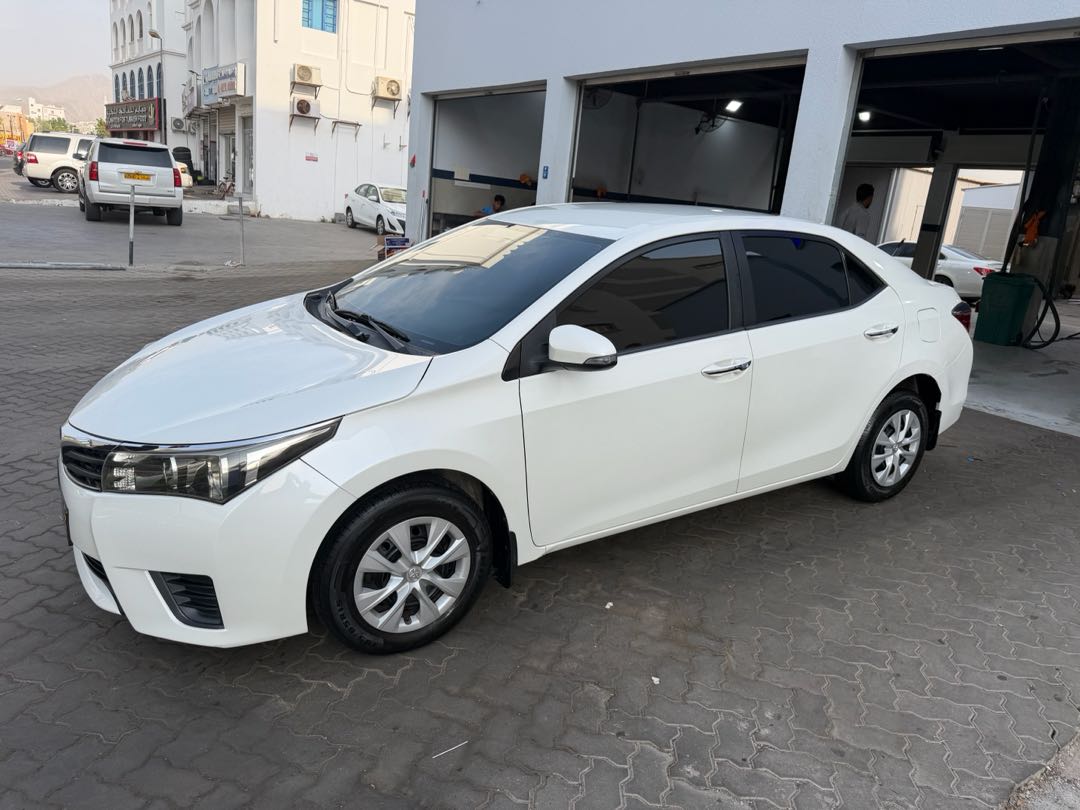 Car Image 2015 TOYOTA COROLLA XLI