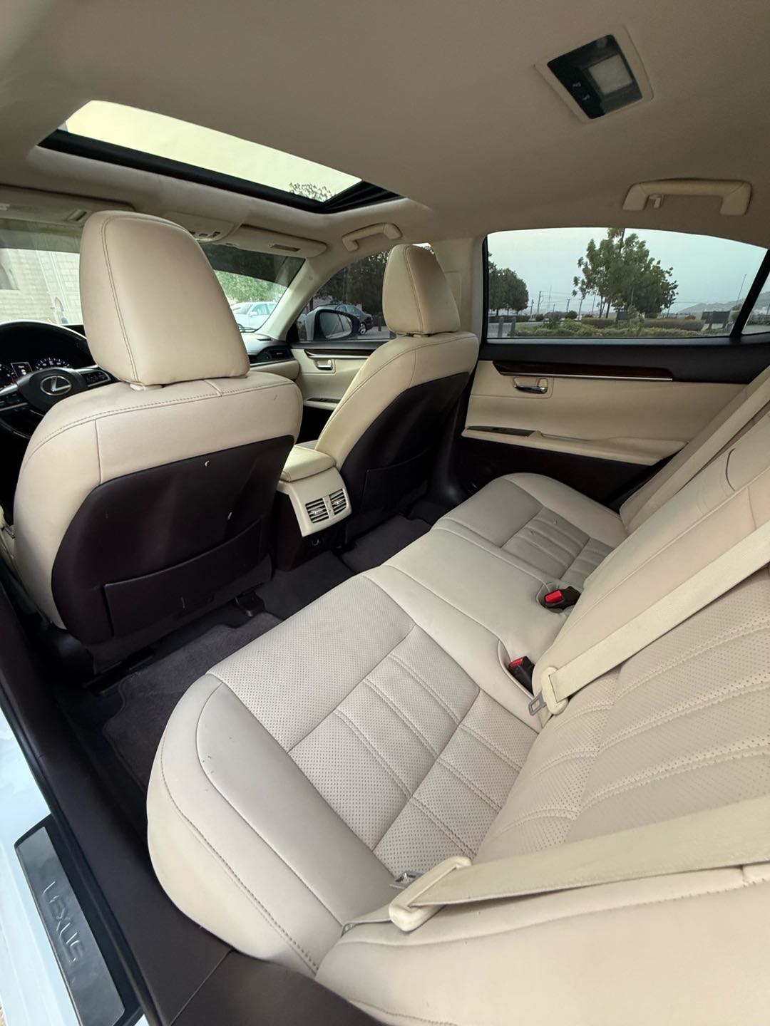 Car Image 2016 LEXUS ES 350