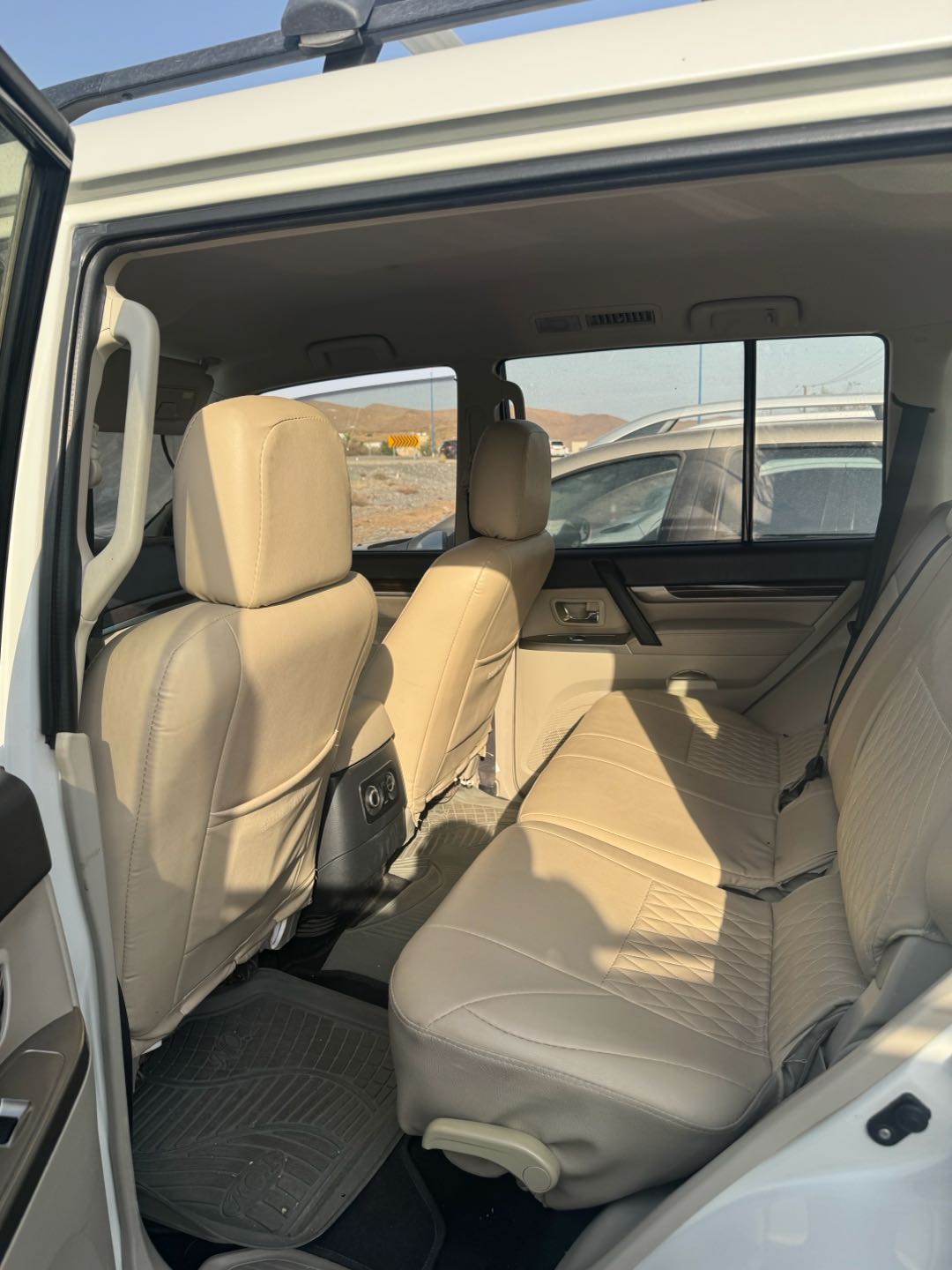 MITSUBISHI PAJERO 2022