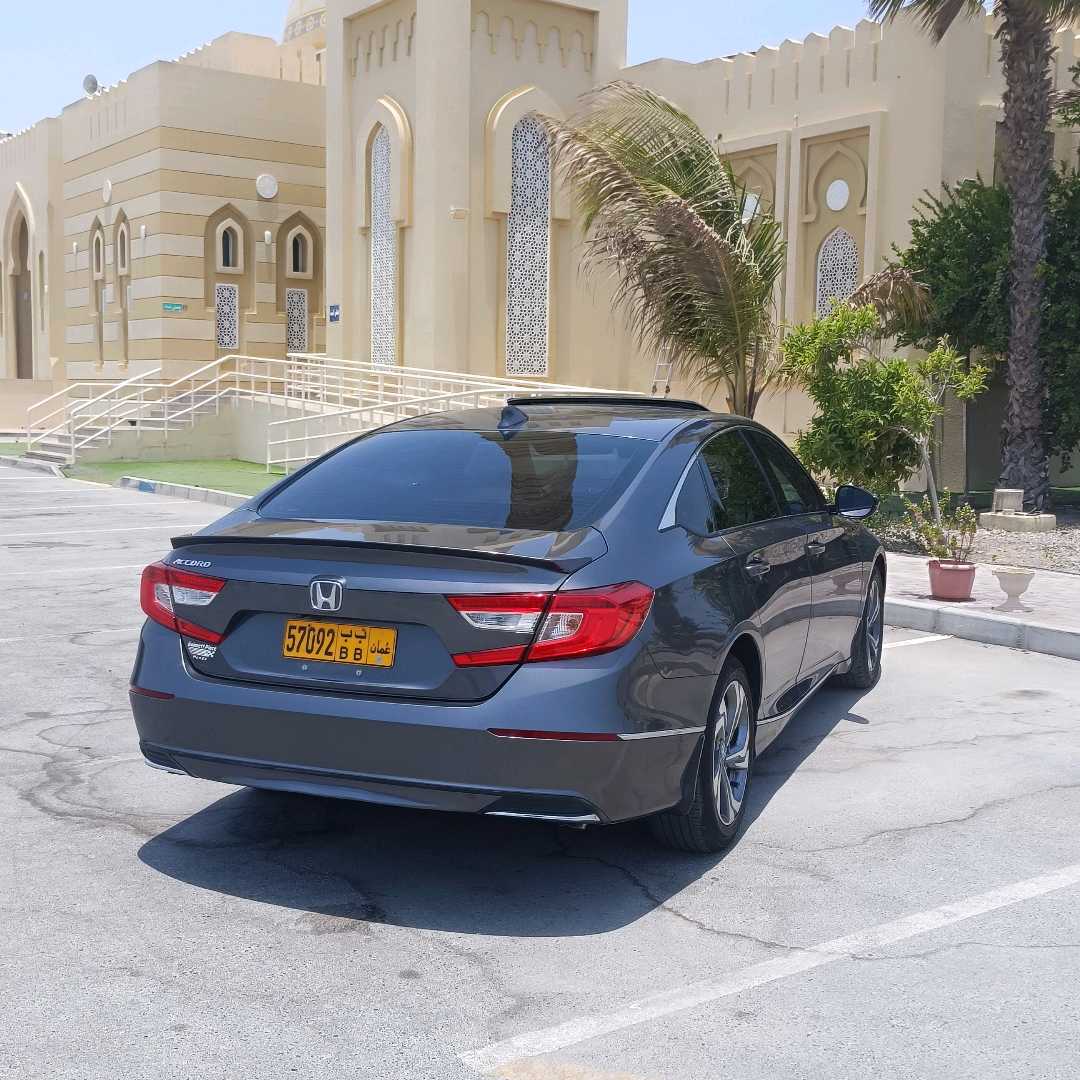 Car Image 2019 HONDA ACCORD EXL