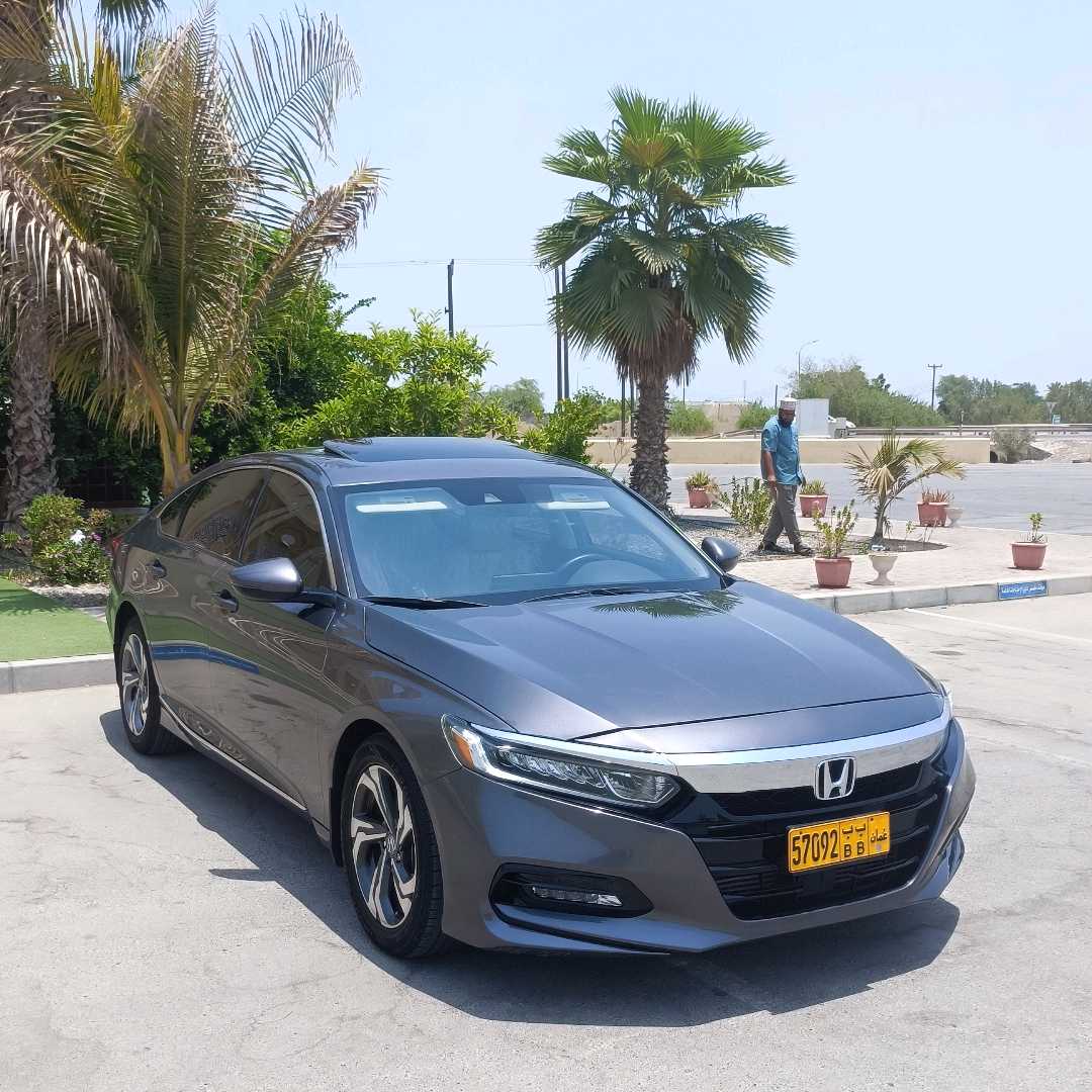 Car Image 2019 HONDA ACCORD EXL