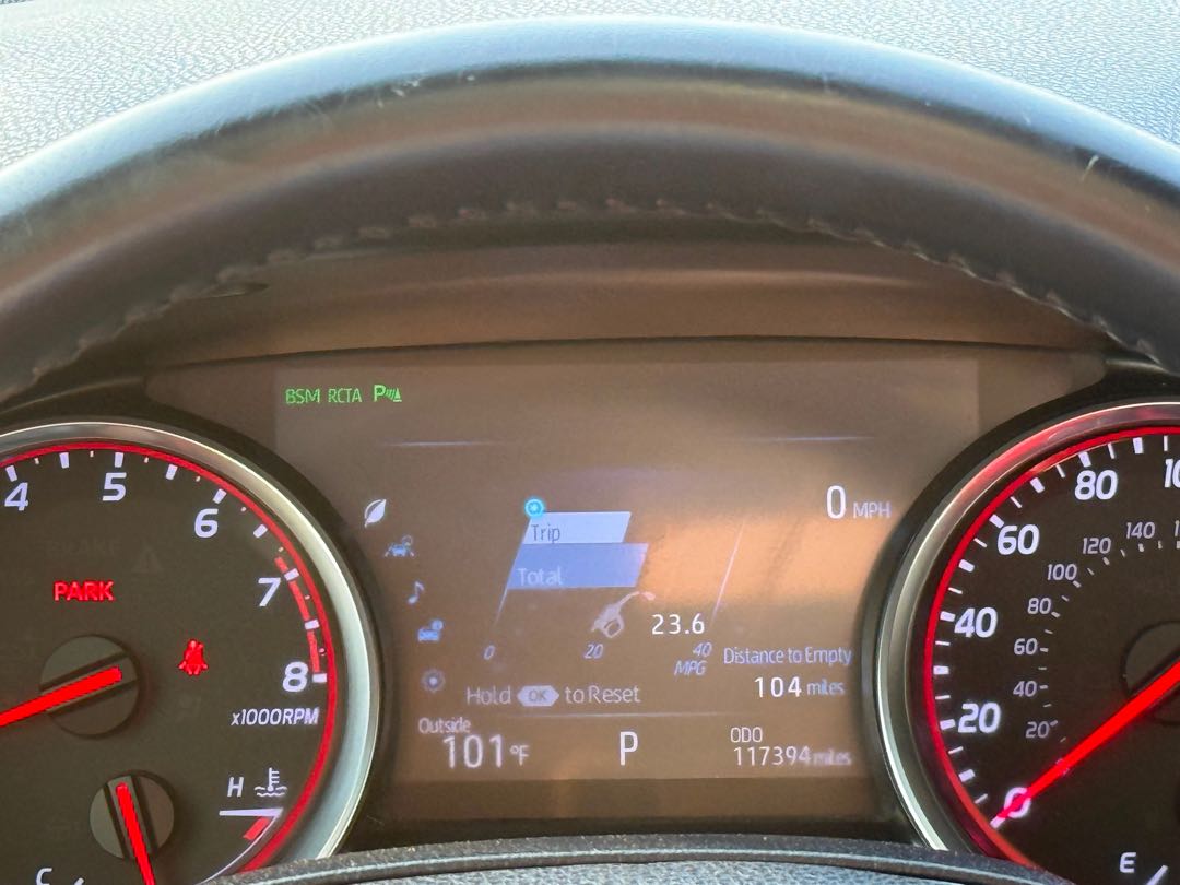 Car Image 2018 TOYOTA CAMRY XSE