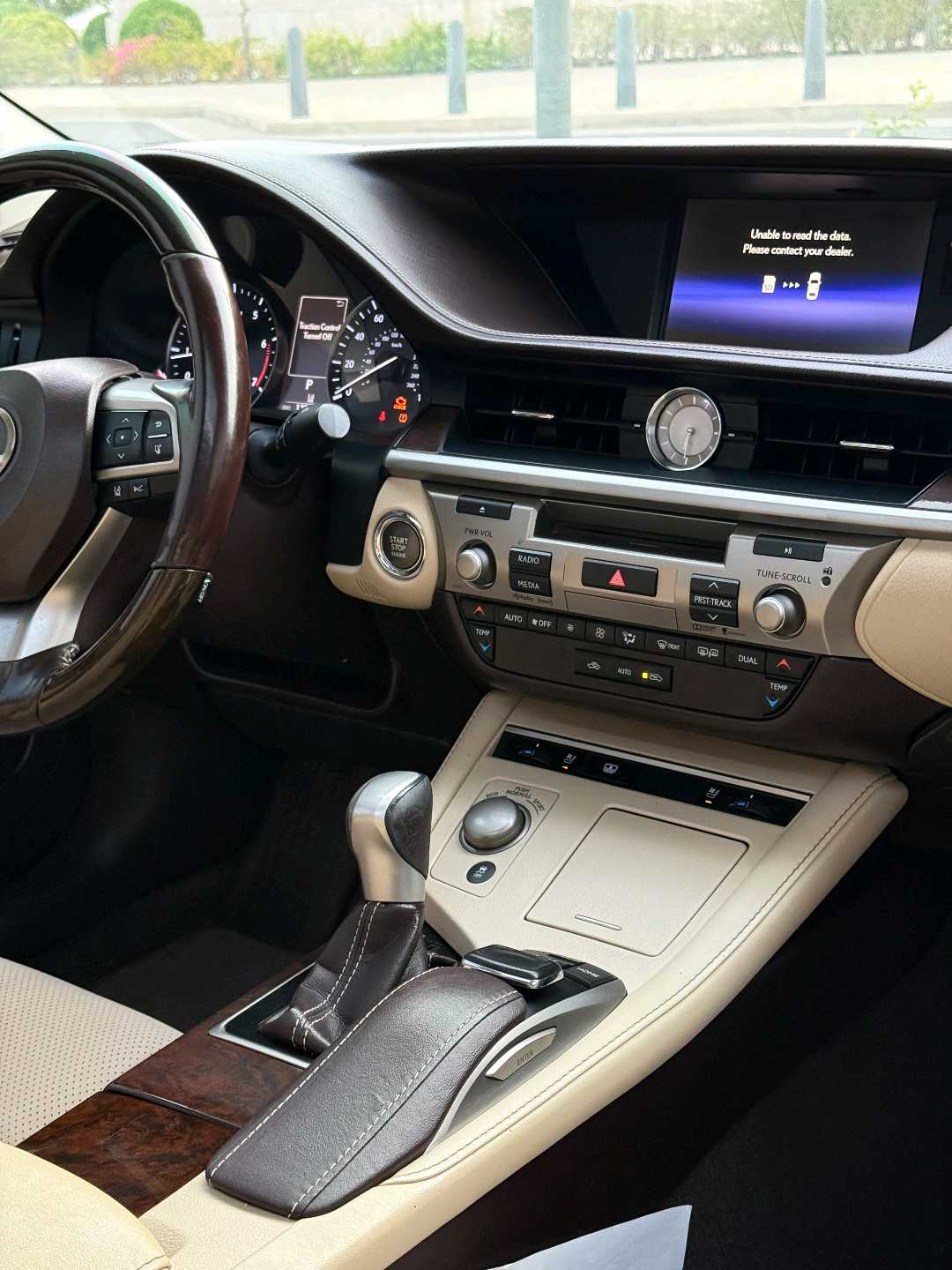 Car Image 2016 LEXUS ES 350