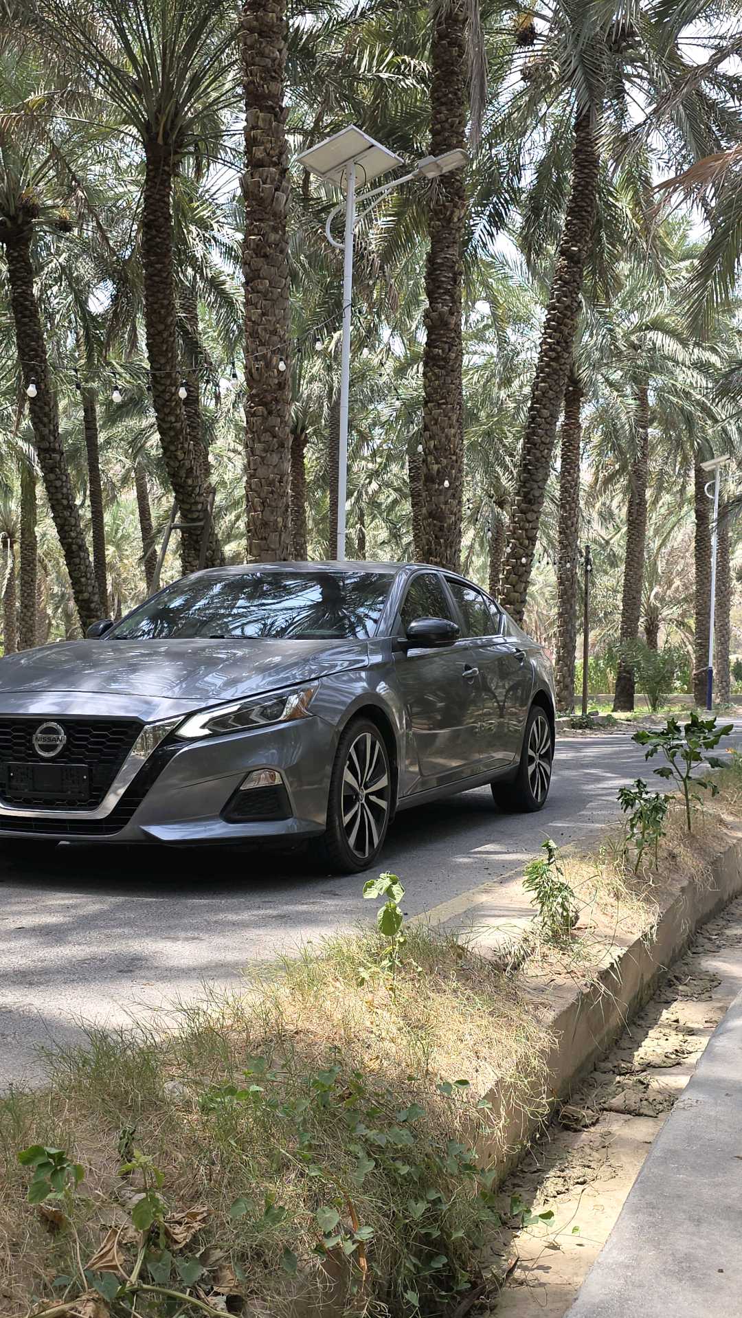 Car Image 2021 NISSAN ALTIMA SR