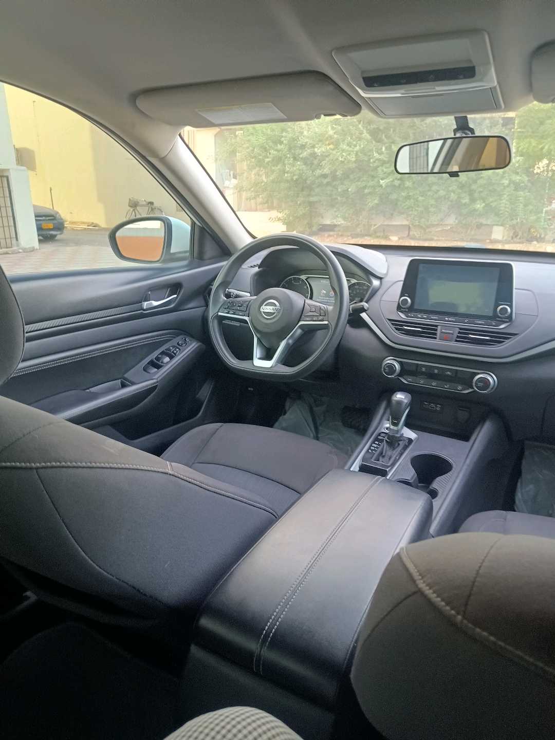 Car Image 2020 NISSAN ALTIMA S
