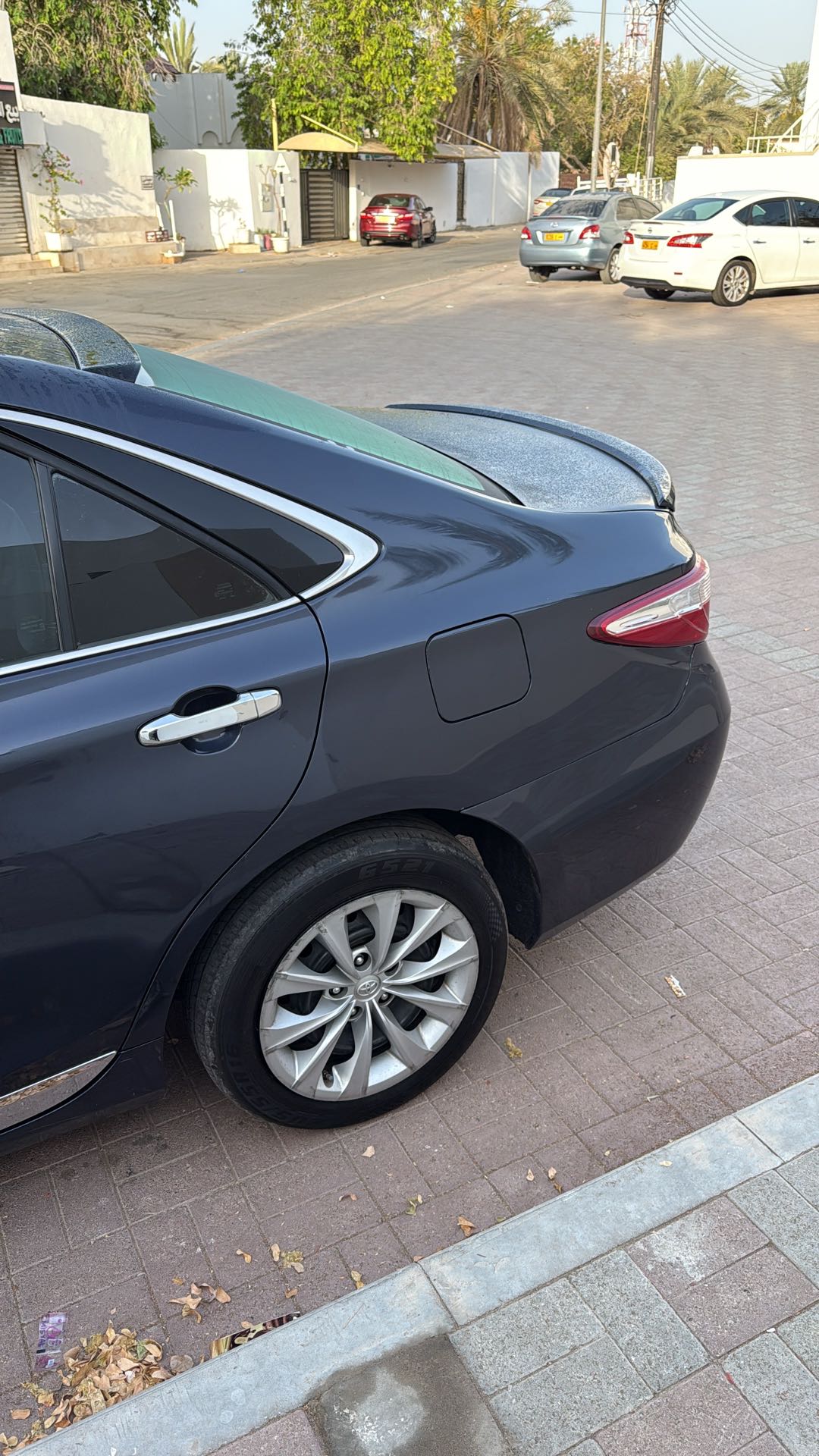 Car Image 2017 TOYOTA CAMRY LE