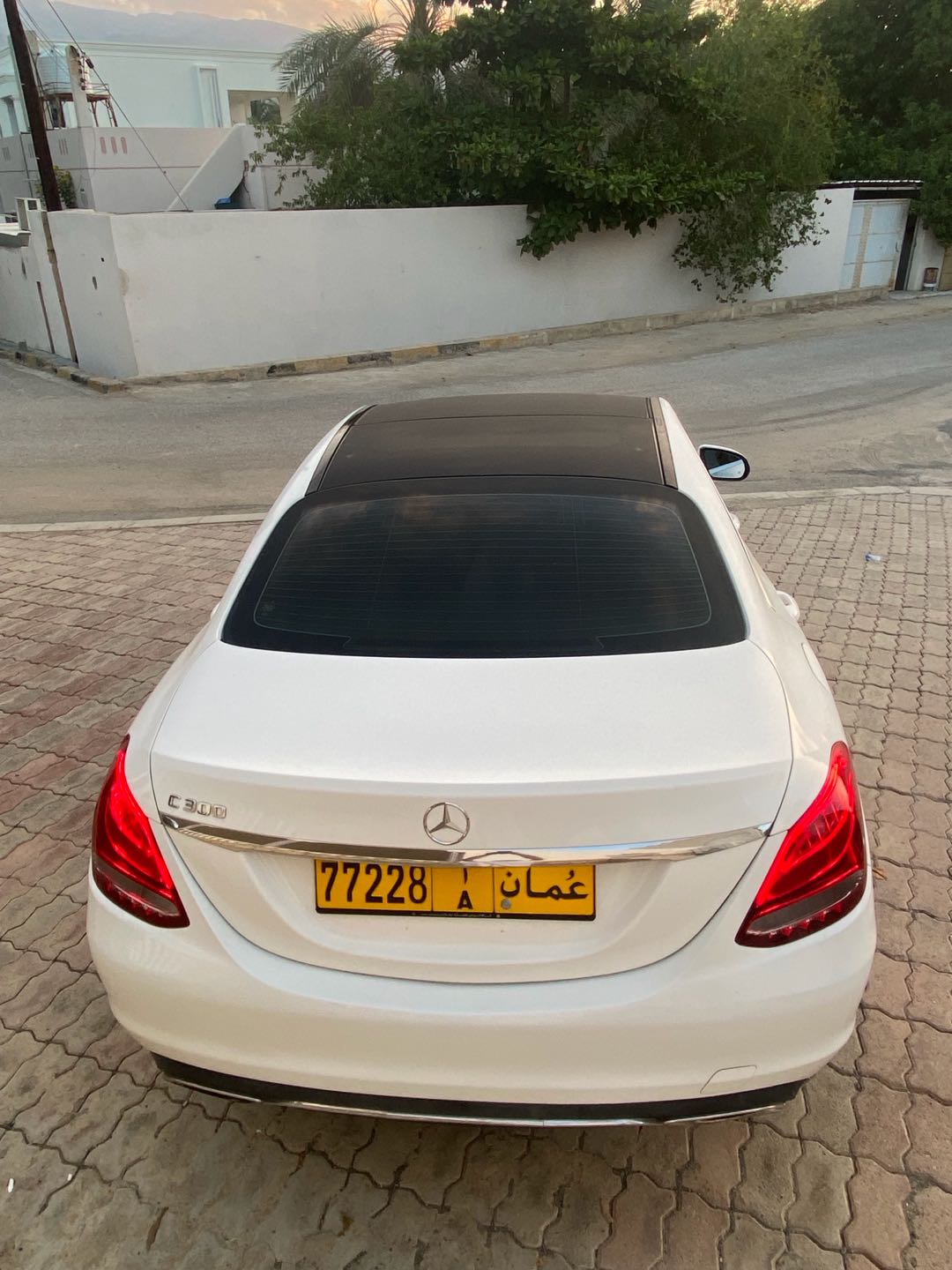 Car Image 2017 MERCEDES C Class 300