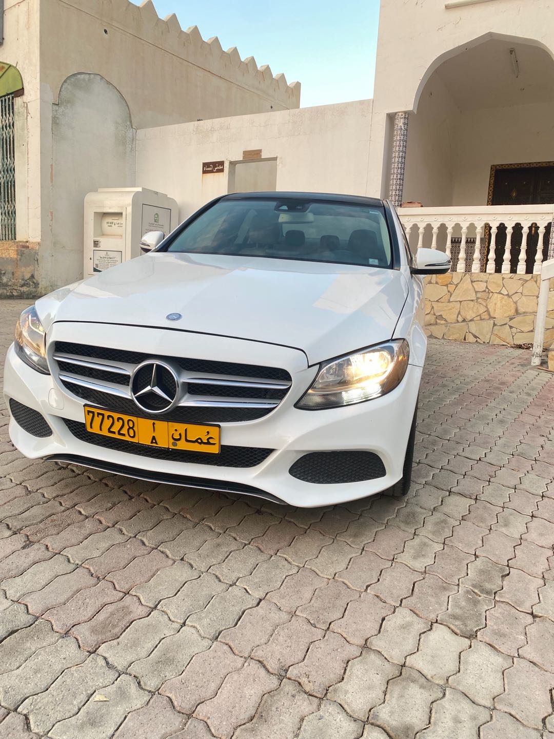 Car Image 2017 MERCEDES C Class 300