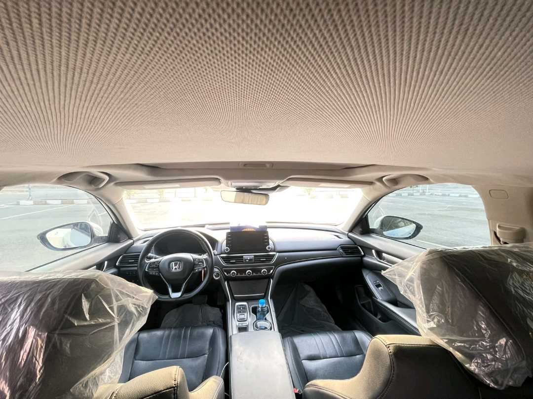 Car Image 2018 HONDA ACCORD TOURING
