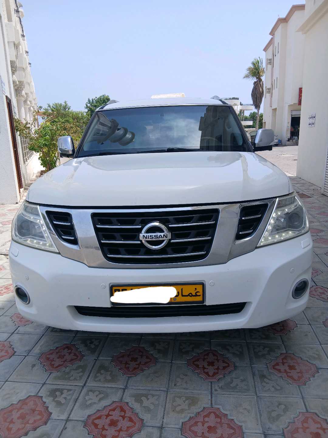 Car Image 2014 NISSAN PATROL Platinum