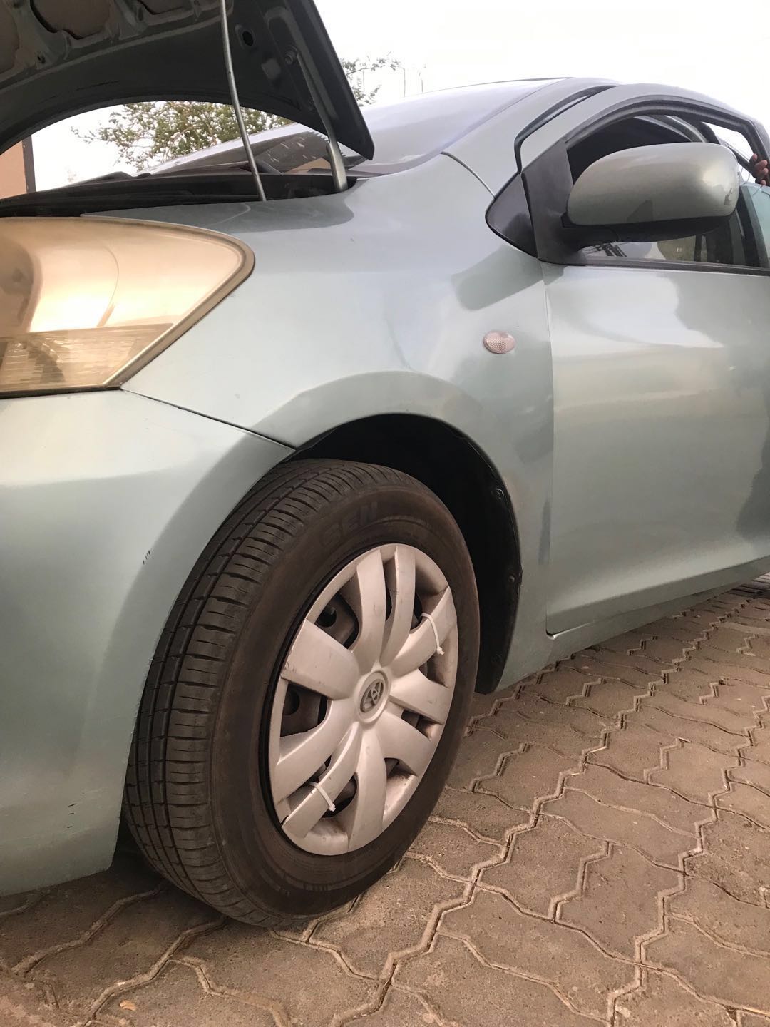 Car Image 2008 TOYOTA YARIS 1.3