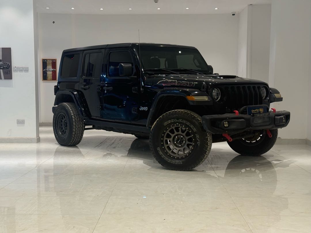 Car Image 2018 JEEP WRANGLER Sport