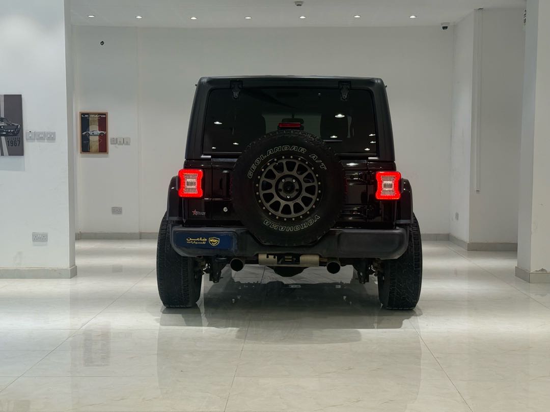 Car Image 2018 JEEP WRANGLER Sport