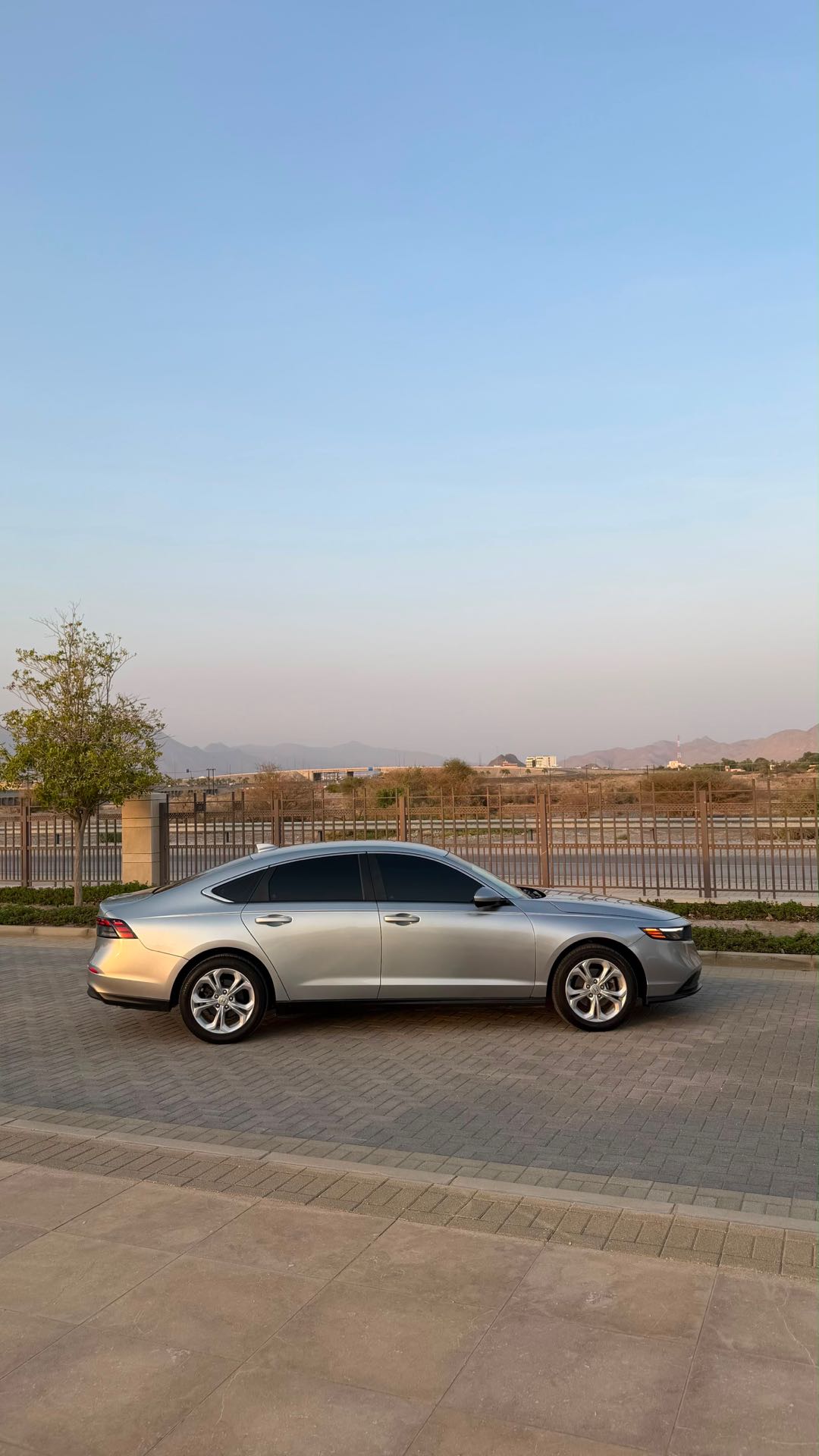 Car Image 2024 HONDA ACCORD LX