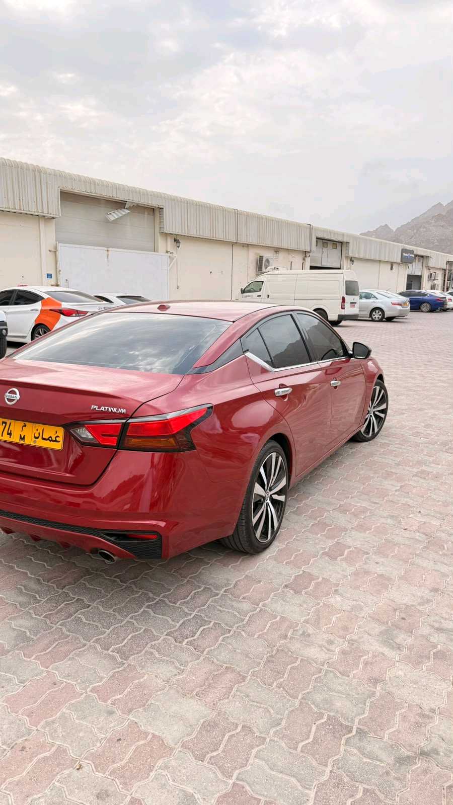 Car Image 2019 NISSAN ALTIMA Platinum 