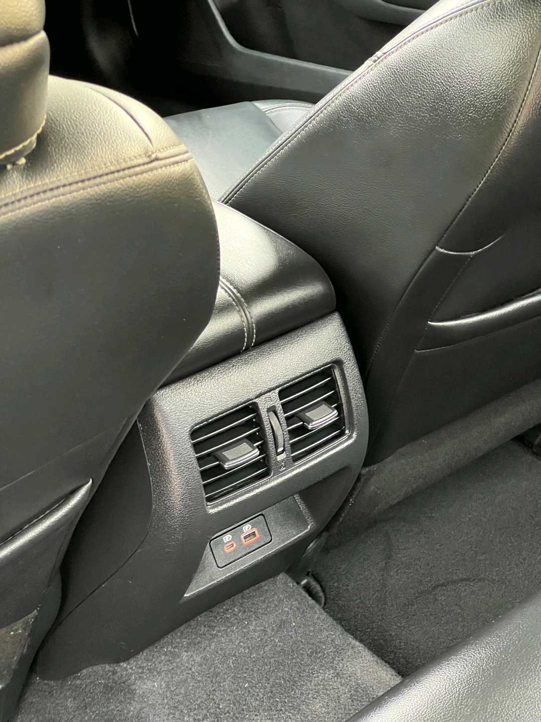 Car Image 2019 NISSAN ALTIMA SL