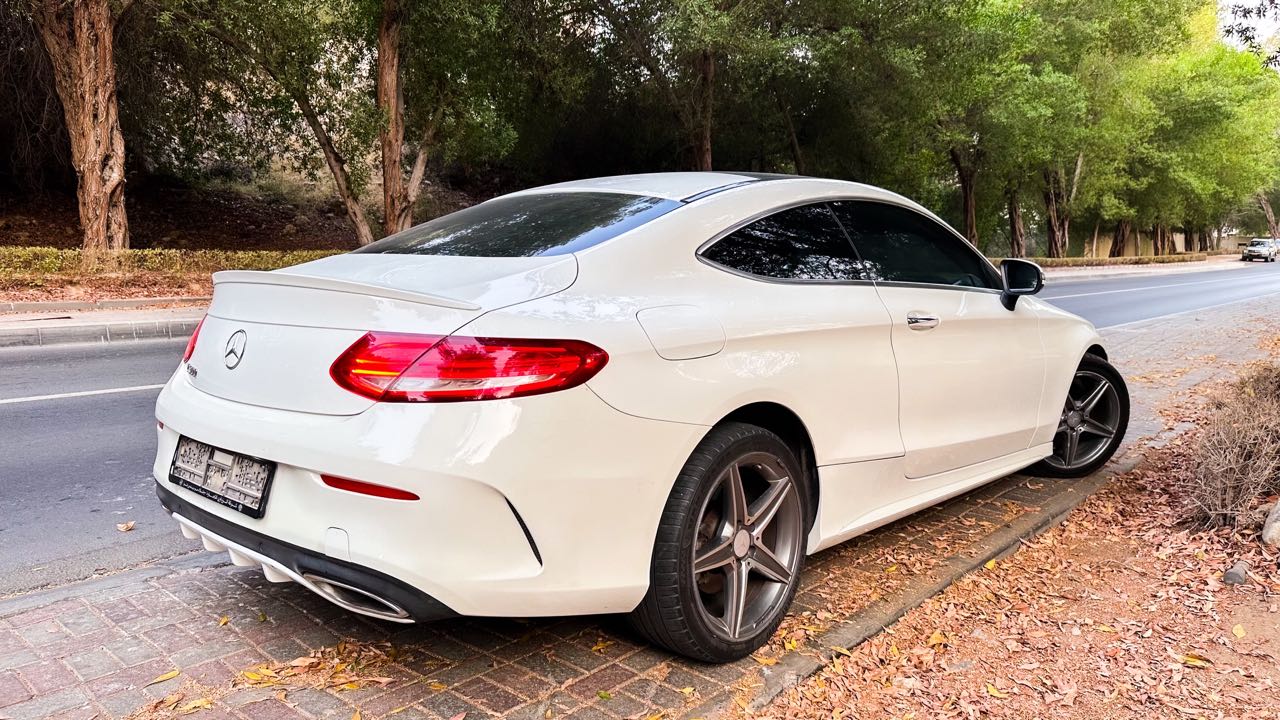 Car Image 2017 MERCEDES C Class 300