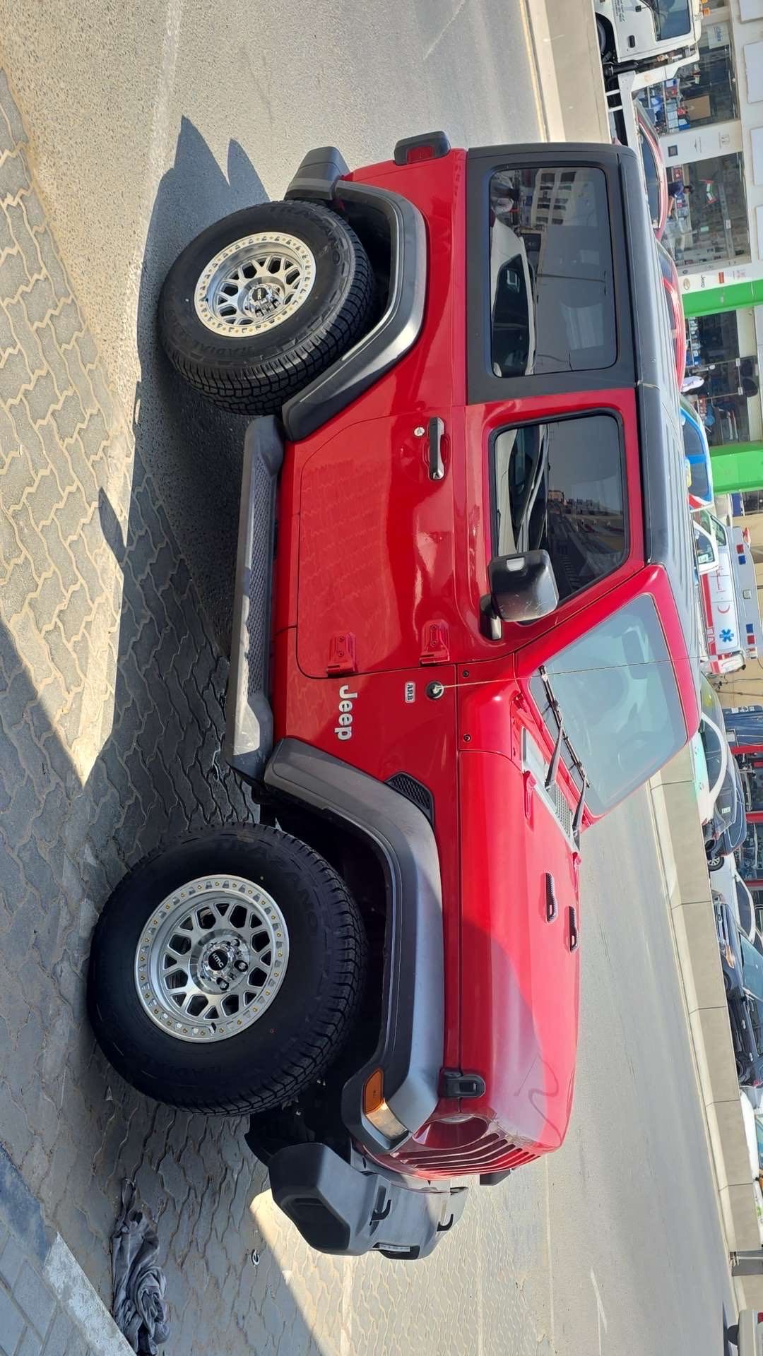 Car Image 2018 JEEP WRANGLER Sport