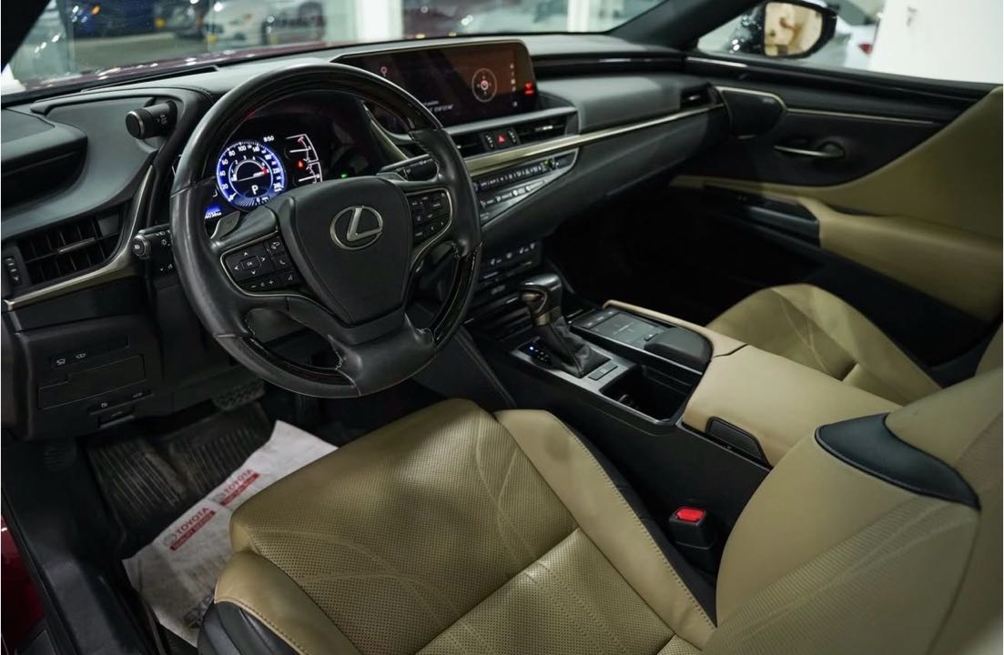 Car Image 2020 LEXUS ES 350