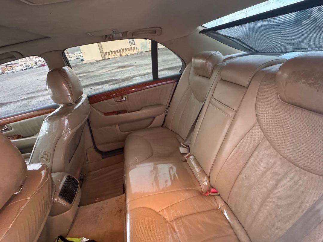 Car Image 2004 LEXUS LS 430