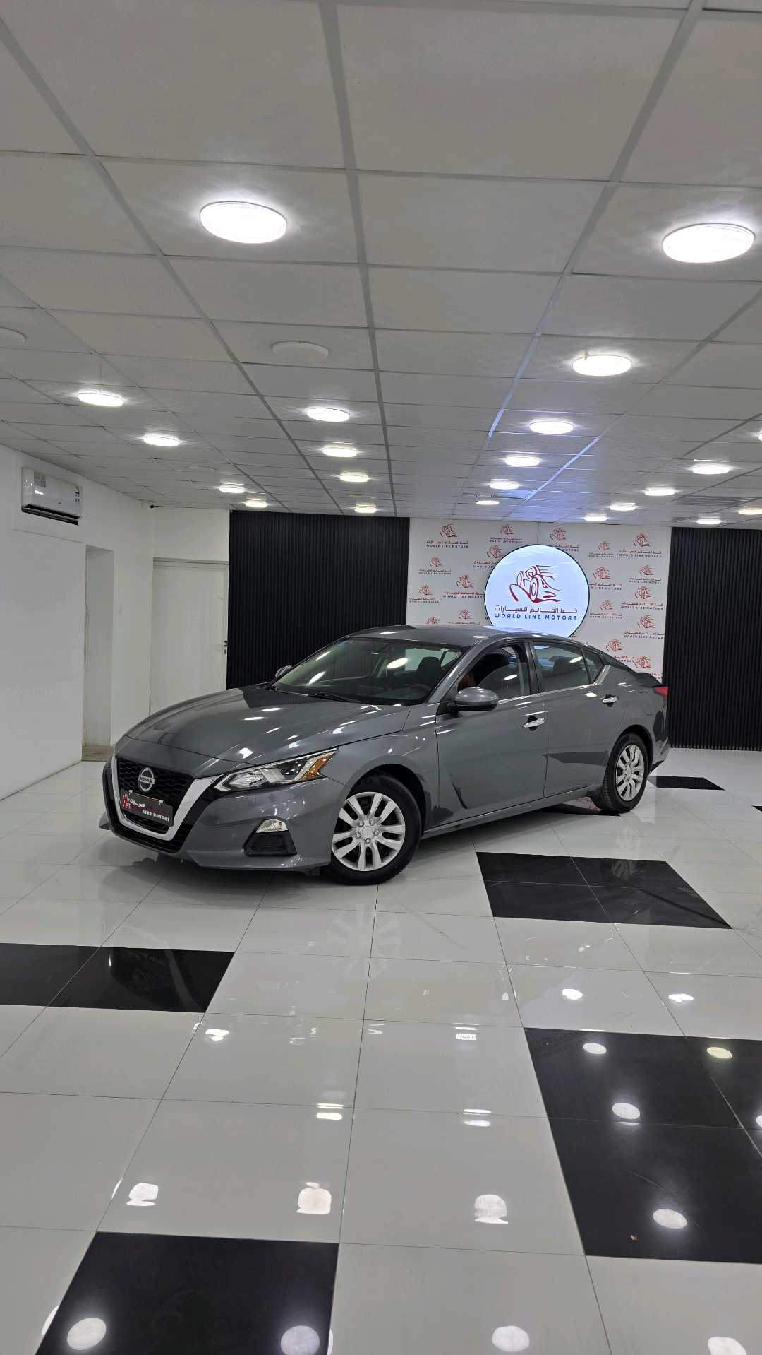 Car Image 2020 NISSAN ALTIMA S