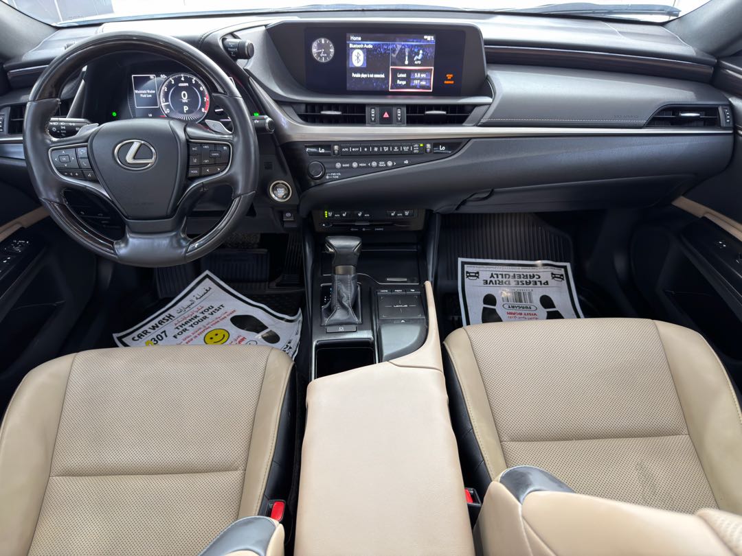 Car Image 2020 LEXUS ES 350