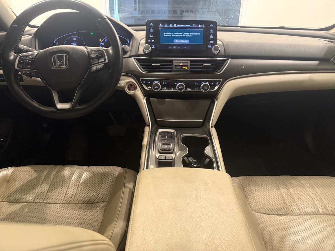Car Image 2018 HONDA ACCORD TOURING