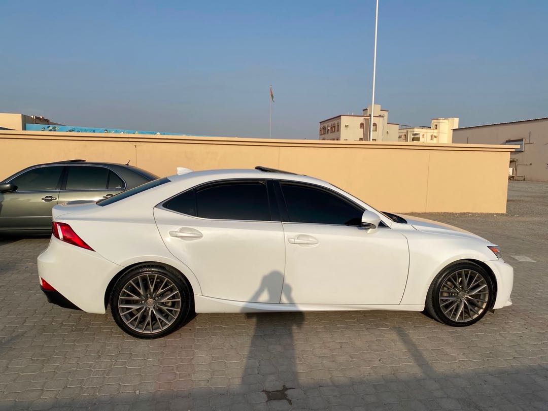 Car Image 2015 LEXUS IS 250