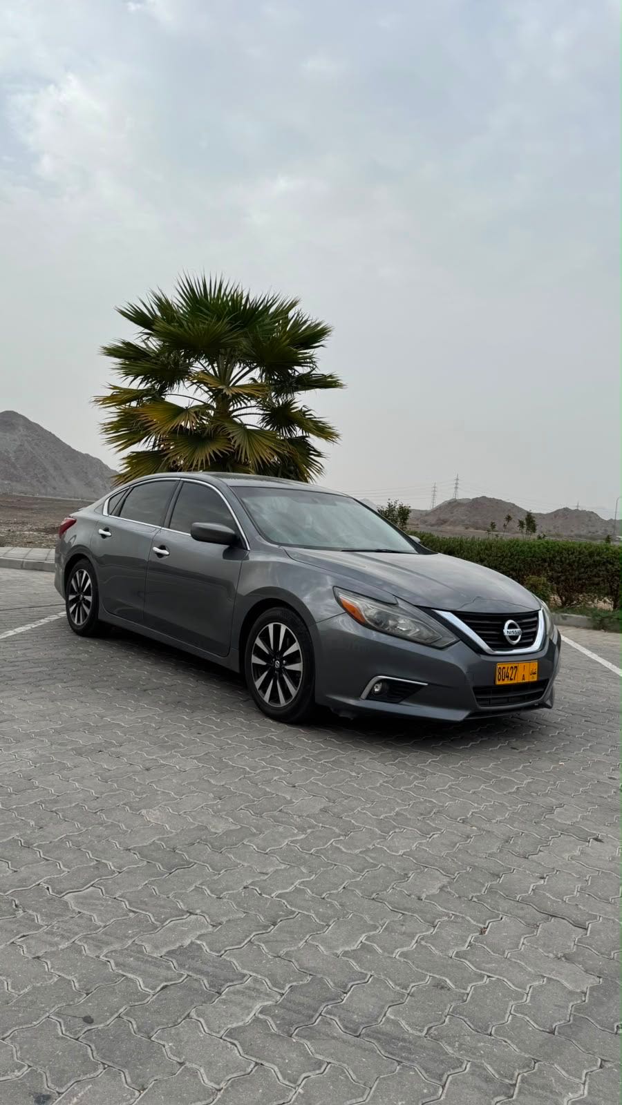 Car Image 2018 NISSAN ALTIMA SV