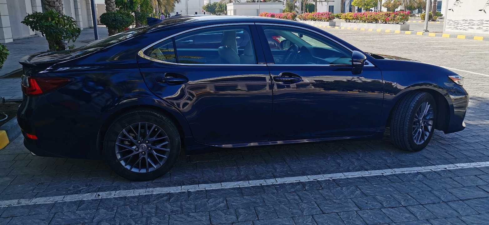 Car Image 2018 LEXUS ES 350