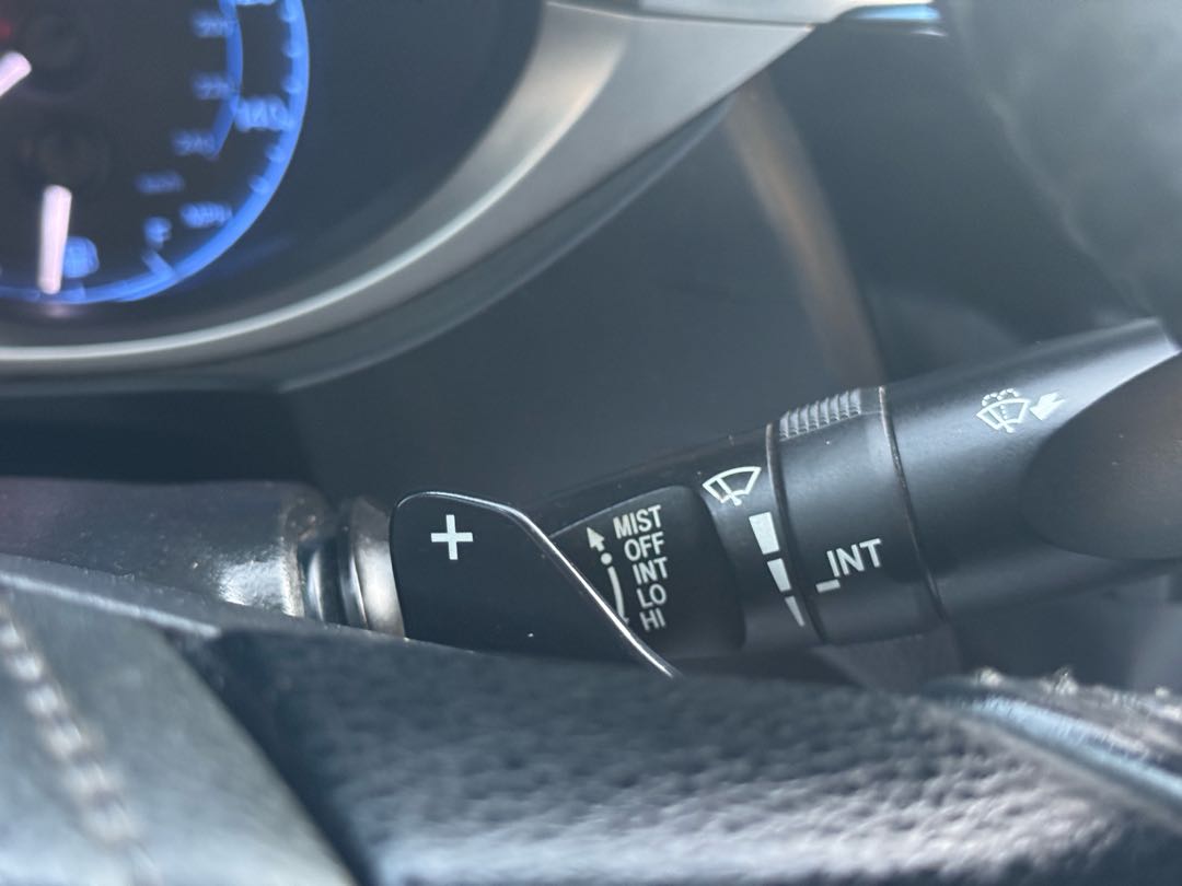 Car Image 2014 TOYOTA COROLLA S