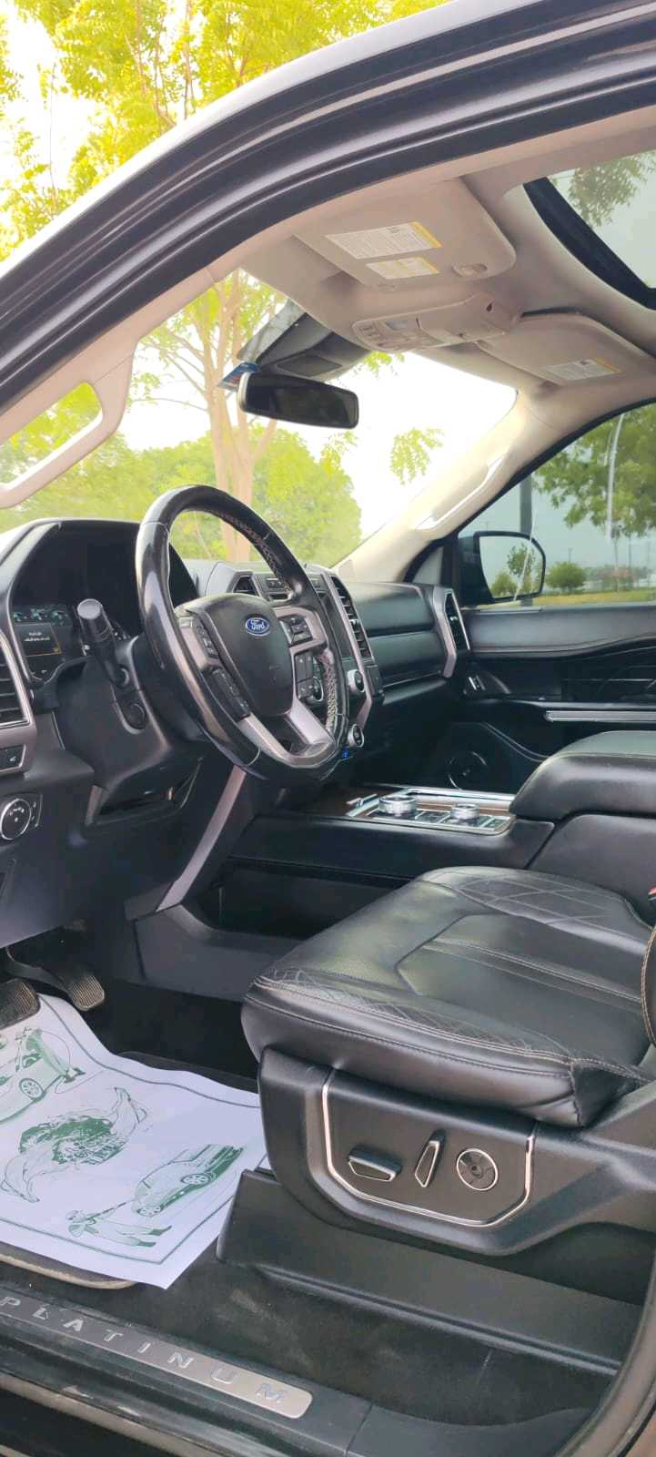 Car Image 2018 FORD EXPEDITION 