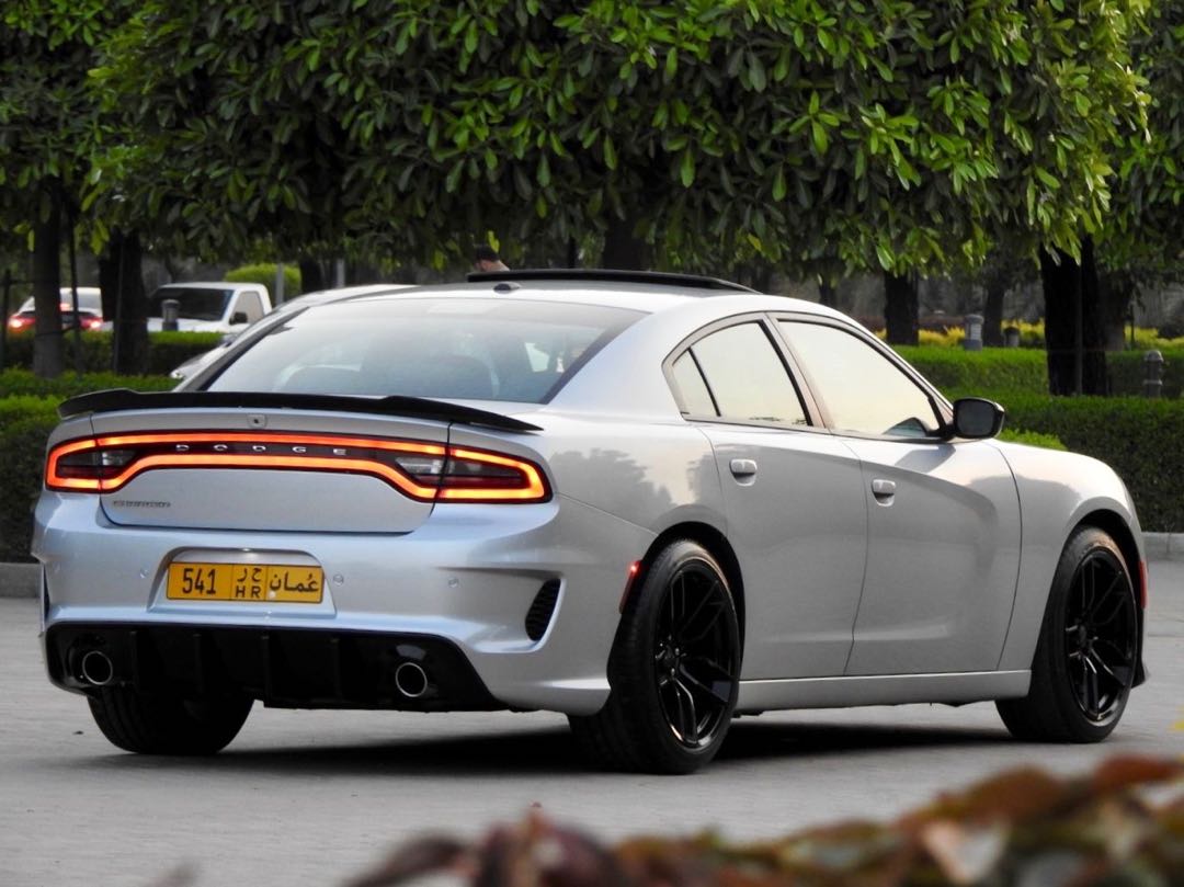 Car Image 2021 DODGE CHARGER SXT