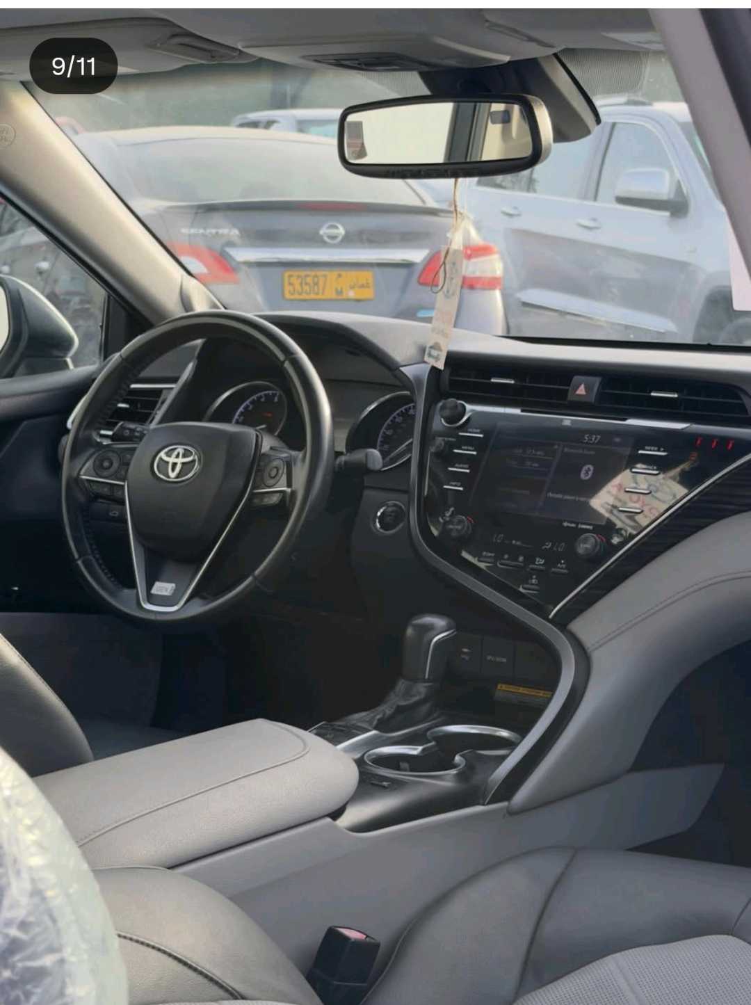 Car Image 2018 TOYOTA CAMRY XLE