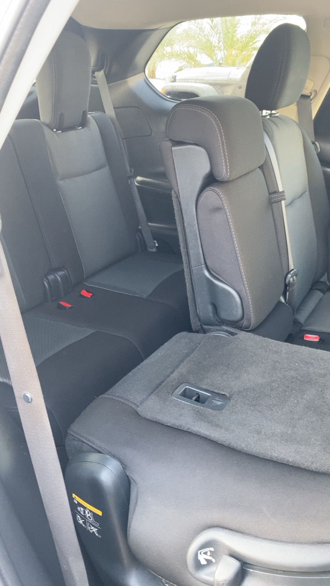 Car Image 2018 NISSAN PATHFINDER S