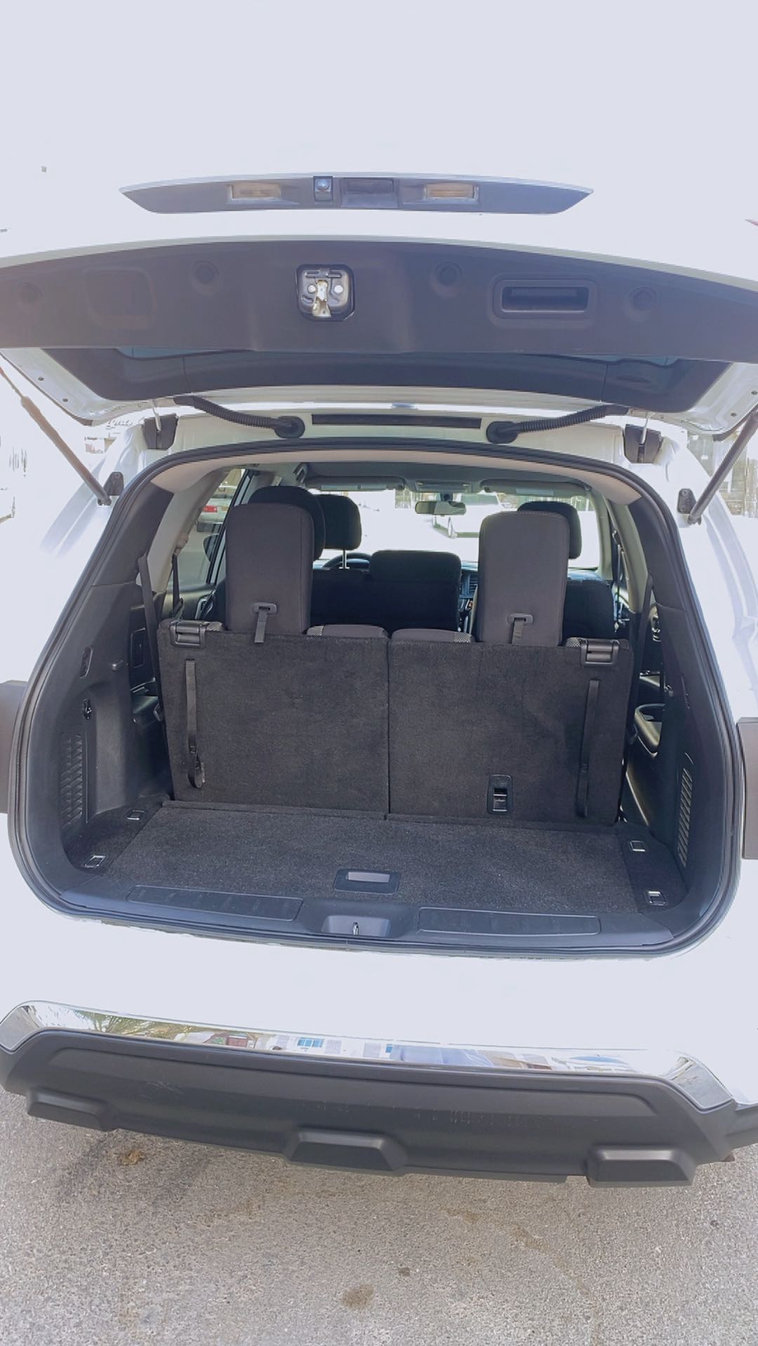 Car Image 2018 NISSAN PATHFINDER S
