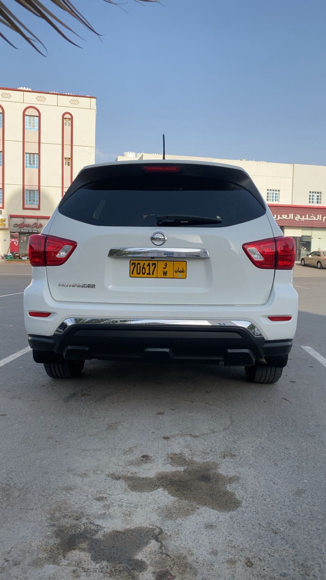Car Image 2018 NISSAN PATHFINDER S