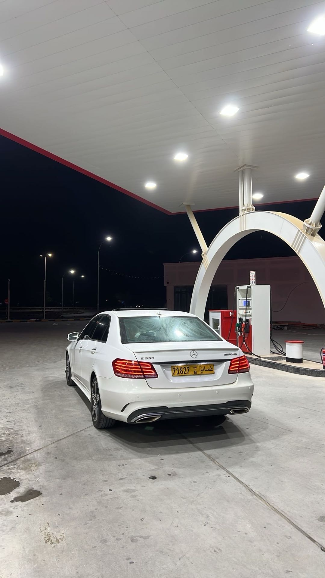 Car Image 2014 MERCEDES E Class 350