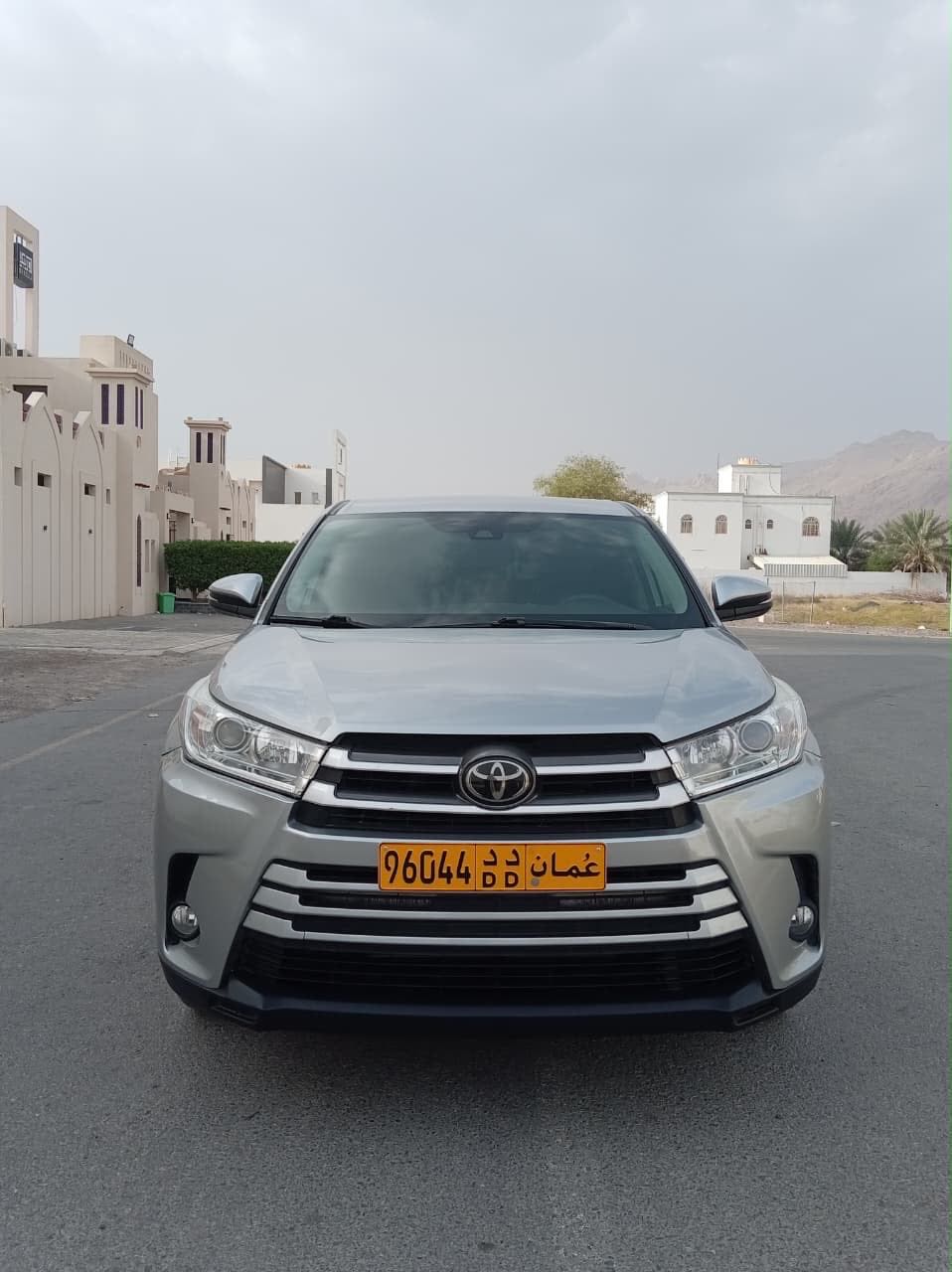 Car Image 2018 TOYOTA HIGHLANDER 