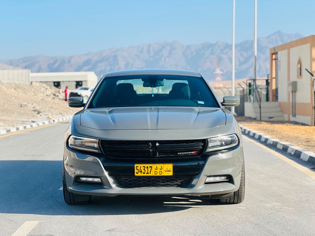 Car Image 2018 DODGE CHARGER R/T