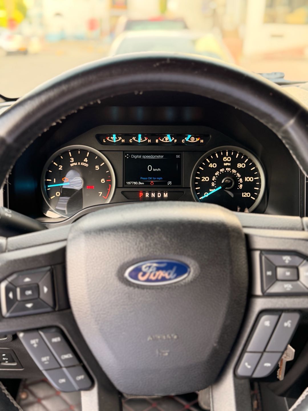 Car Image 2019 FORD F-150 XLT