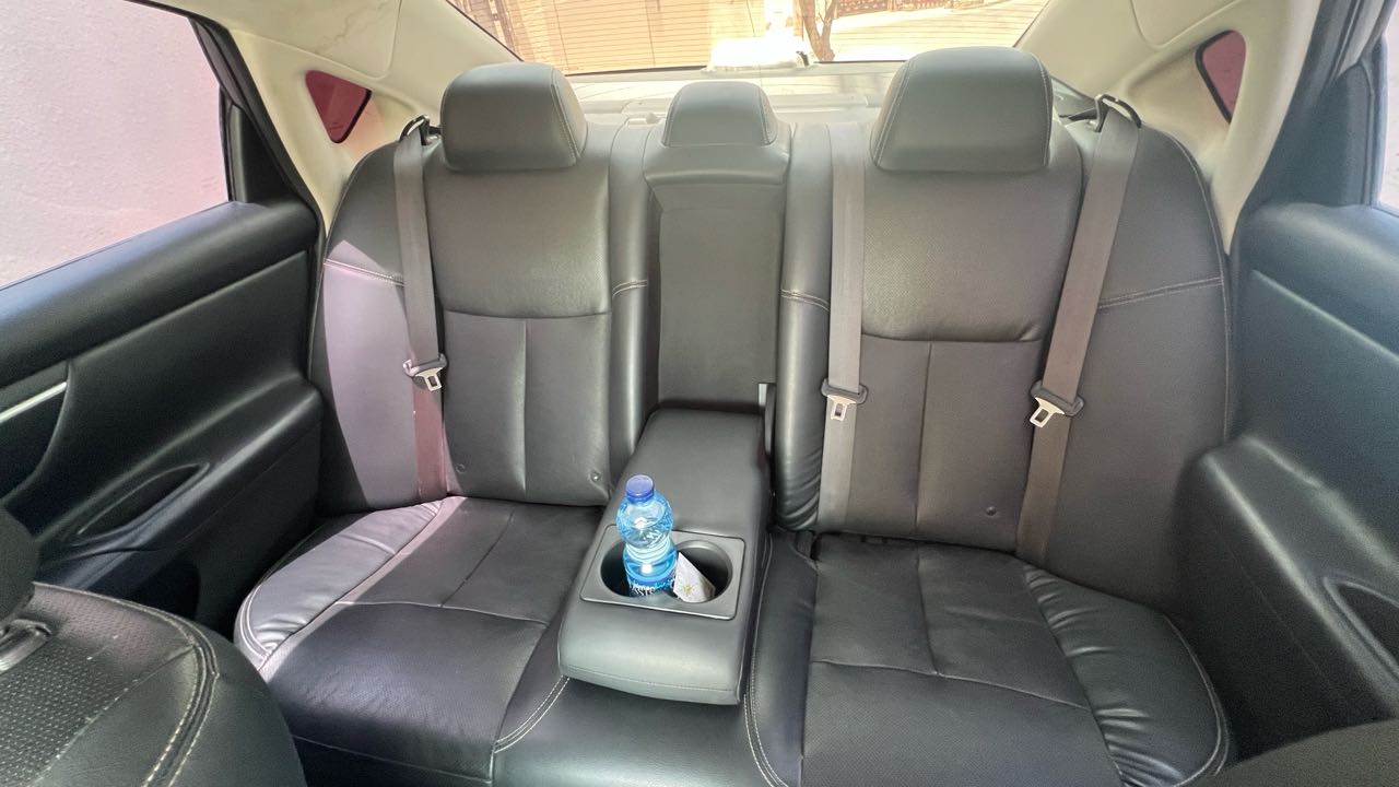 Car Image 2018 NISSAN ALTIMA SL