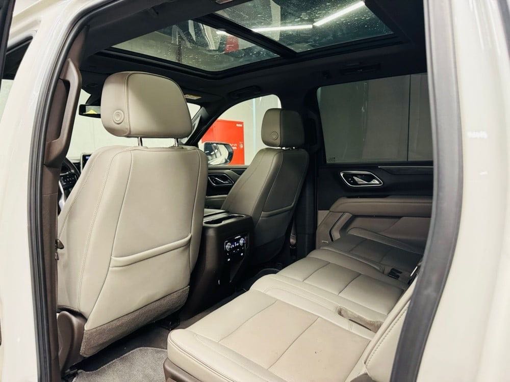 Car Image 2021 GMC YUKON SLT