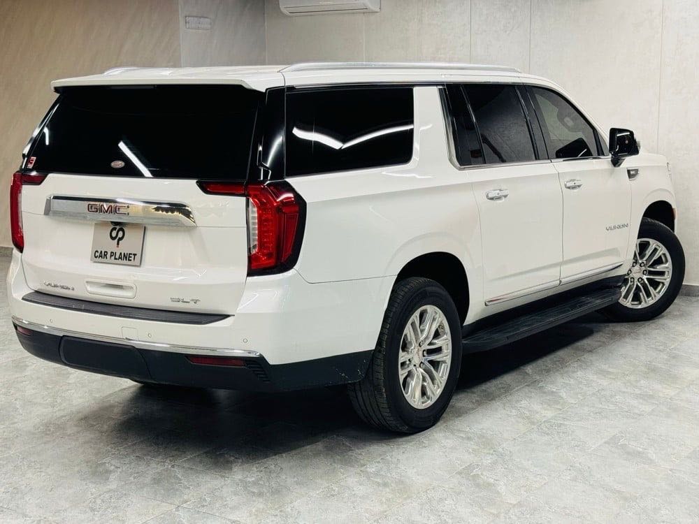 Car Image 2021 GMC YUKON SLT
