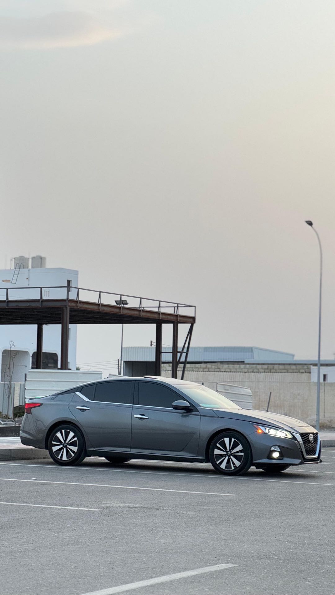 Car Image 2019 NISSAN ALTIMA SL