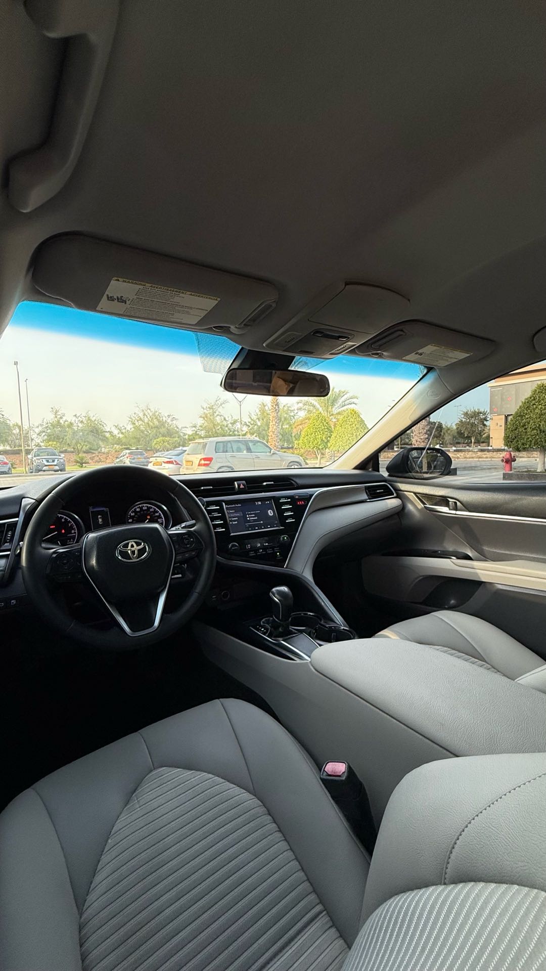 Car Image 2018 TOYOTA CAMRY SE
