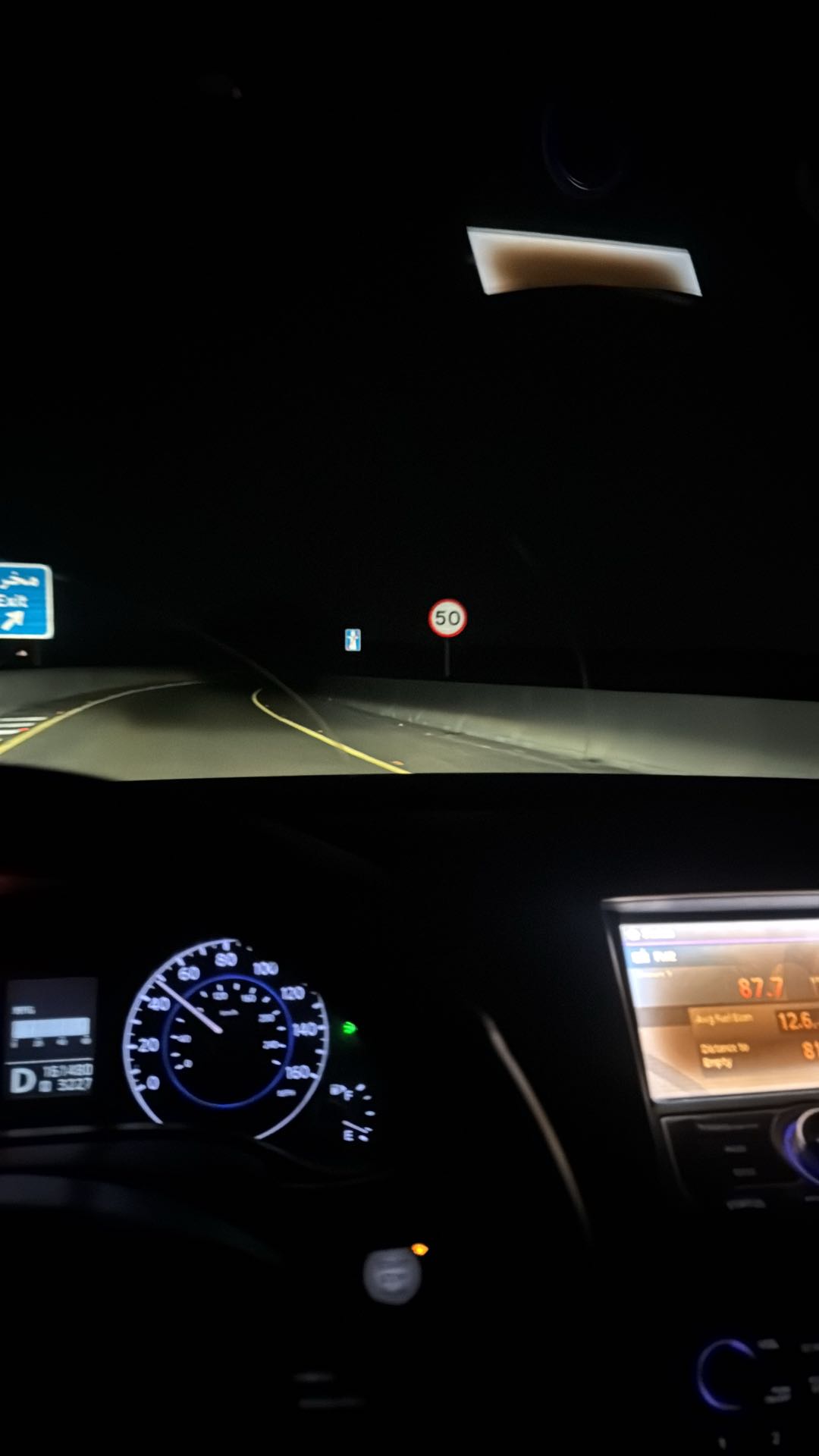 Car Image 2015 INFINITI G 